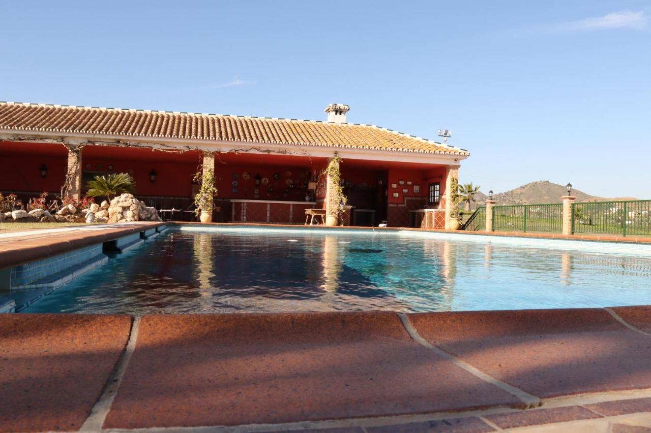 Hacienda Esperanza Villa Estacion De Cartama ภายนอก รูปภาพ